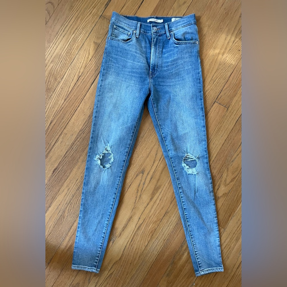 Levi’s mile high super skinny jeans size 29